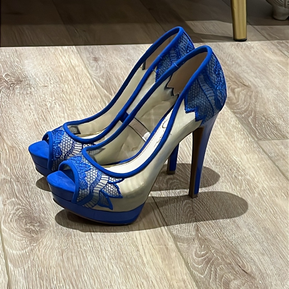Jessica Simpson Elegant Blue Lace Peep-Toe Heels